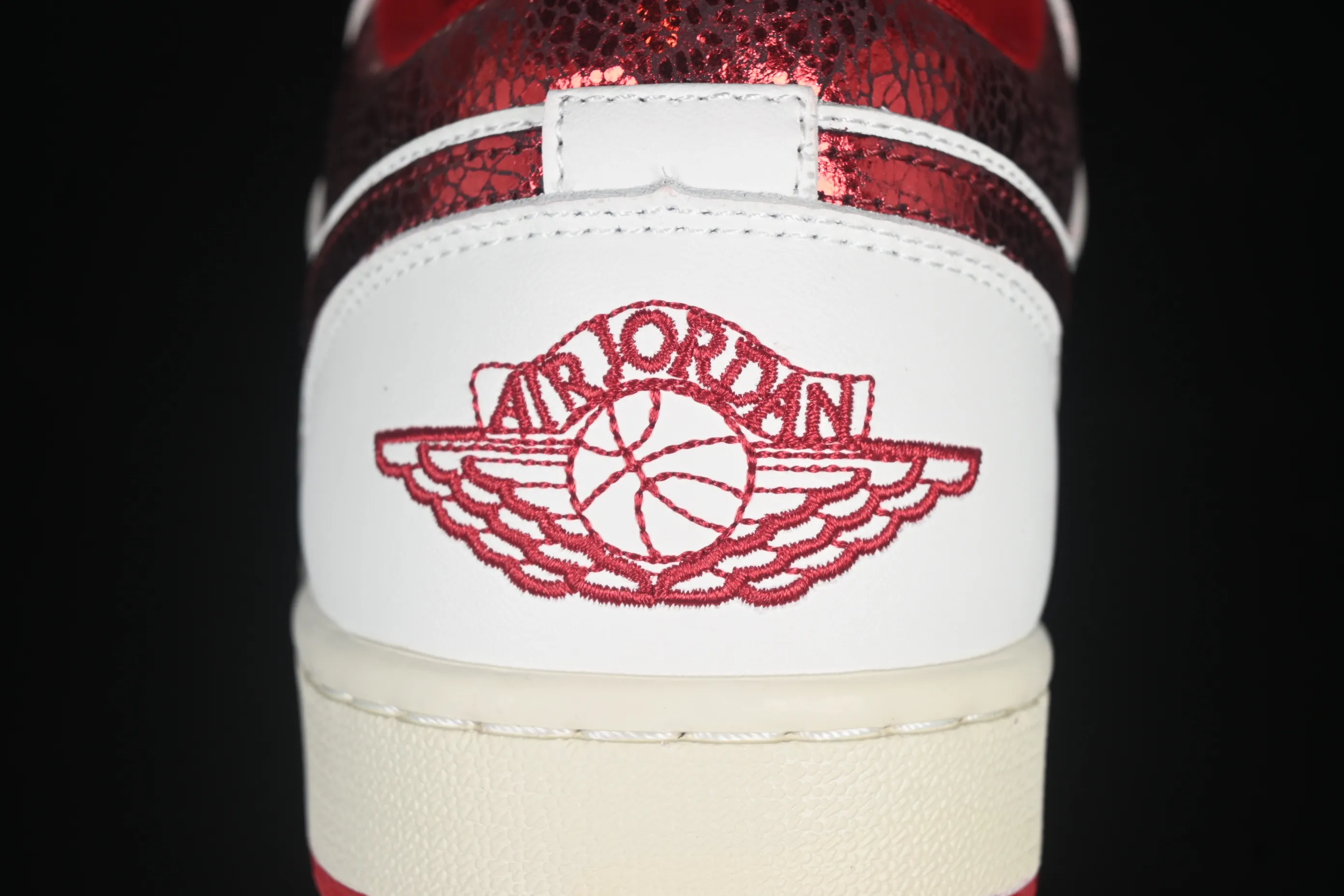 All categories Air Jordan Jordan series basketball shoes Air Jordan 1 Low Air Jordan 1 Low AJ1 Joe 1 white and red low-top cultural and casual sneakers HJ9338-106
